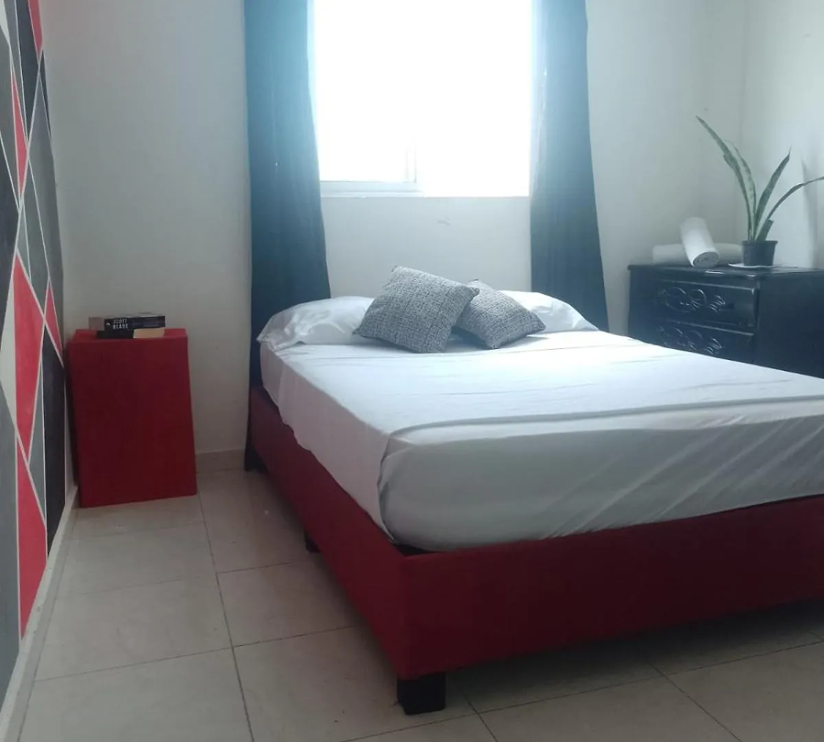 Sarac Hostel 1 4To Piso Cartagena 0*,